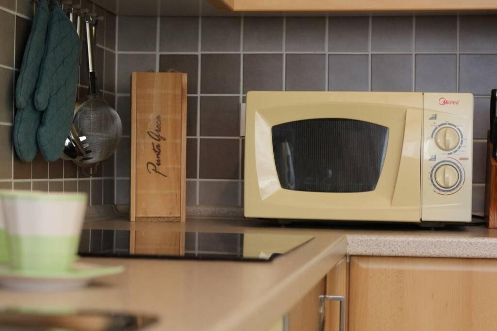 Fast Friend - Cozy Apartment In The Center With Private Garage リエカ エクステリア 写真