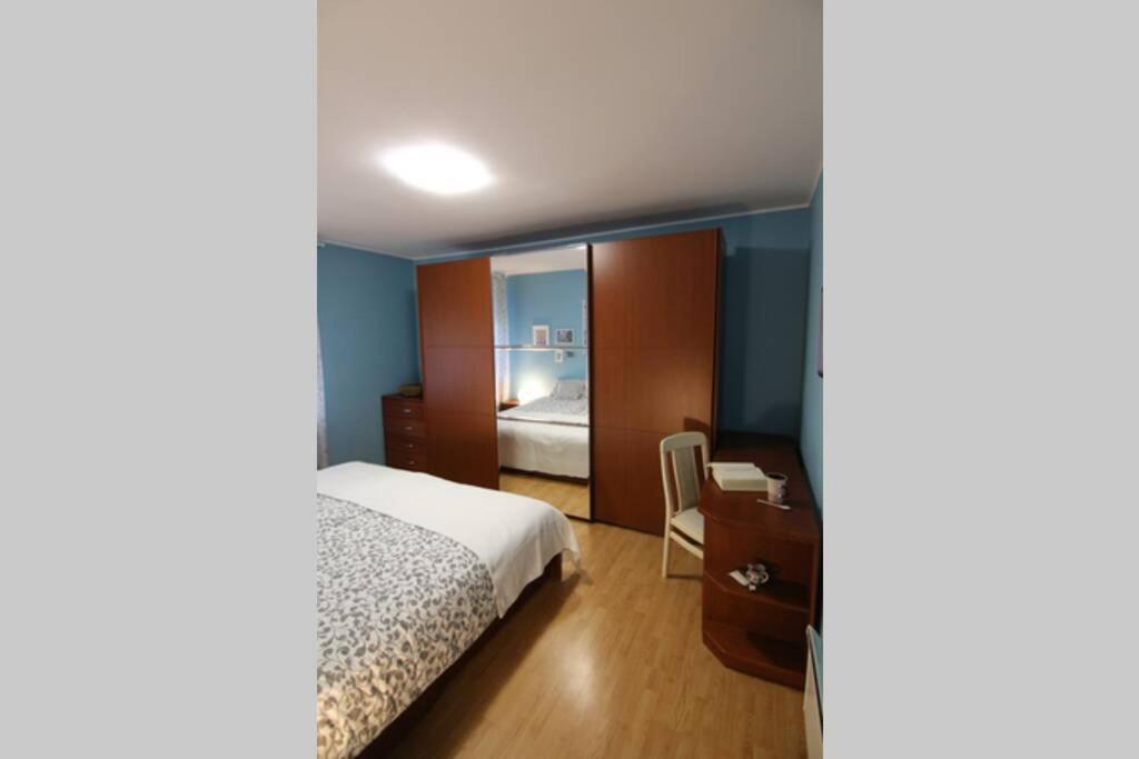 Fast Friend - Cozy Apartment In The Center With Private Garage リエカ エクステリア 写真